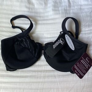 Sexy🖤🖤Heartthrob💗Brand New Black Bra